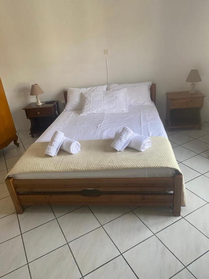Ferienwohnung Amnia Agios Romanos Exterior foto